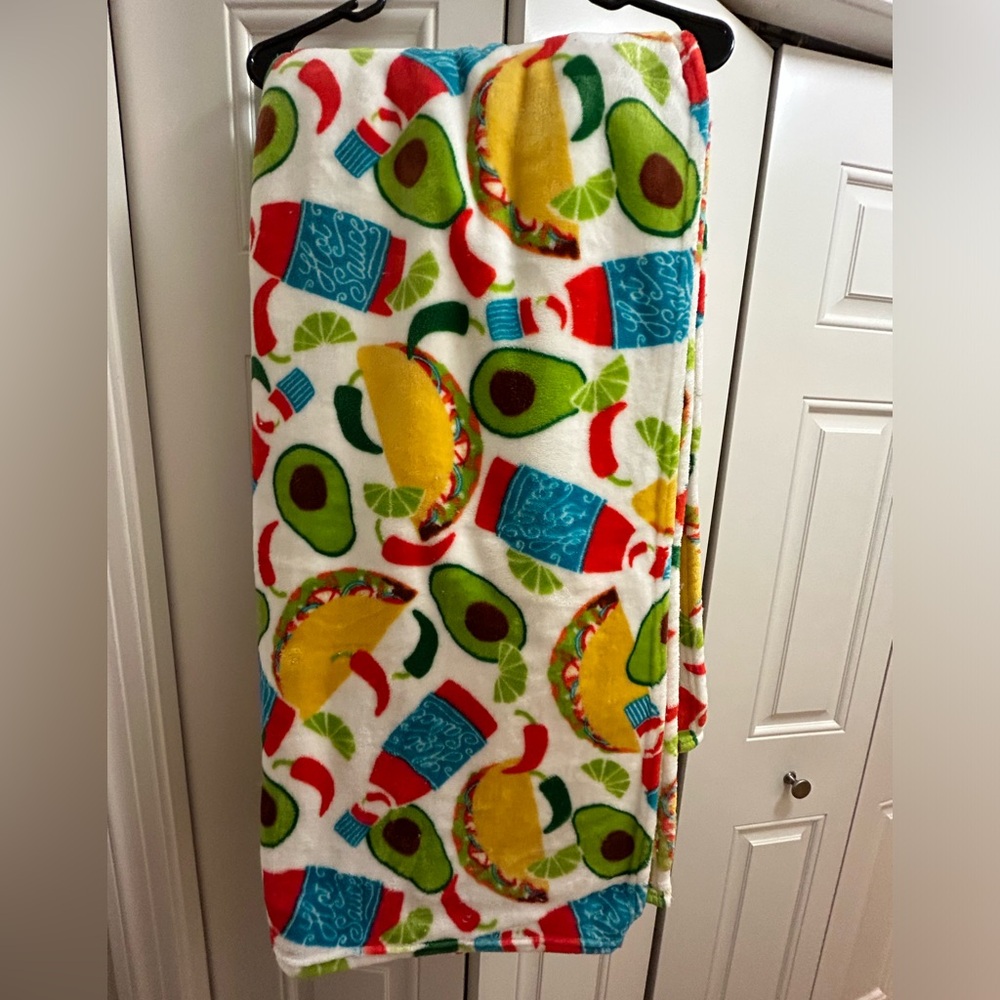Fiesta Taco & Avocado Plush Throw Blanket